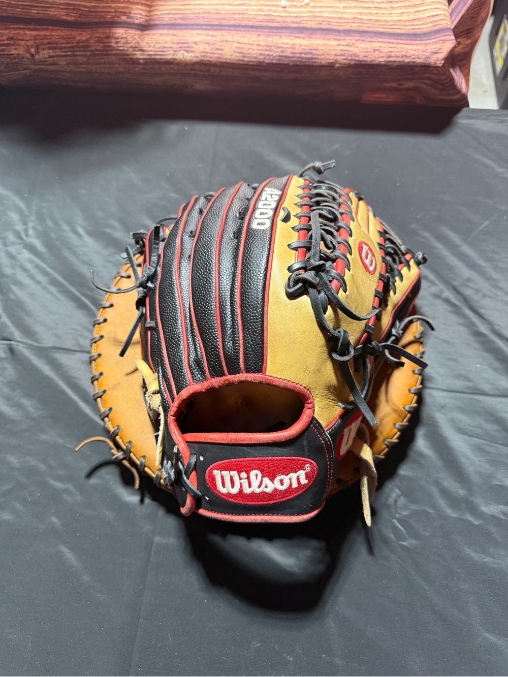 Wilson A2000 OT6 12.75โ Baseball/Softball Glove โ Tan, Red & Black โ RHT